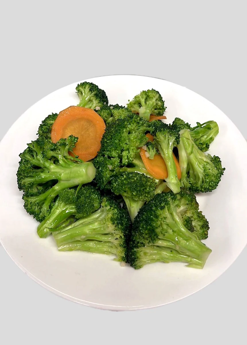stir fried broccoli 炒西蘭花